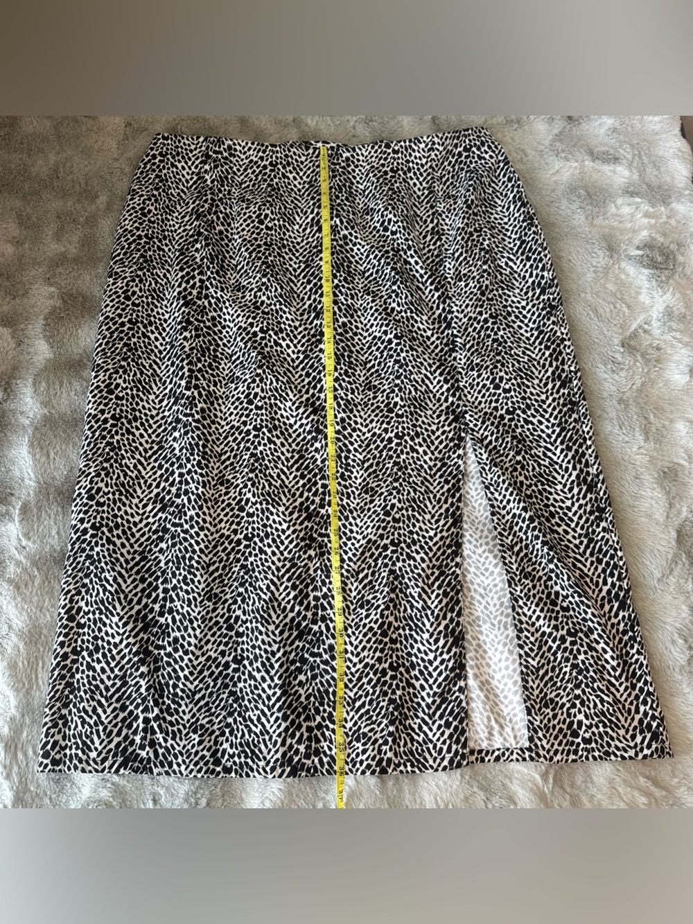 Ty Black and White Midi Skirt with Side Slit-540 - Picture 3 of 5